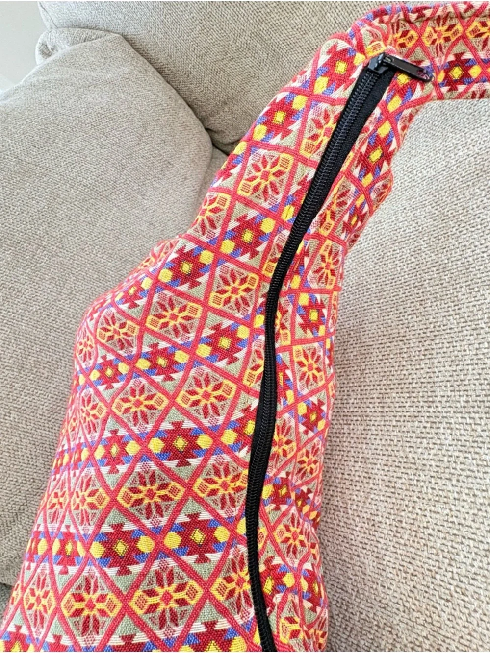 tet COLLECTION if u know u know Pink Red Patterned Hobo Bag